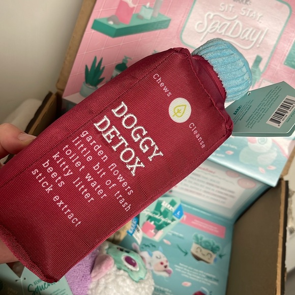 NWT Bark Box - Spa Day - Picture 9 of 11